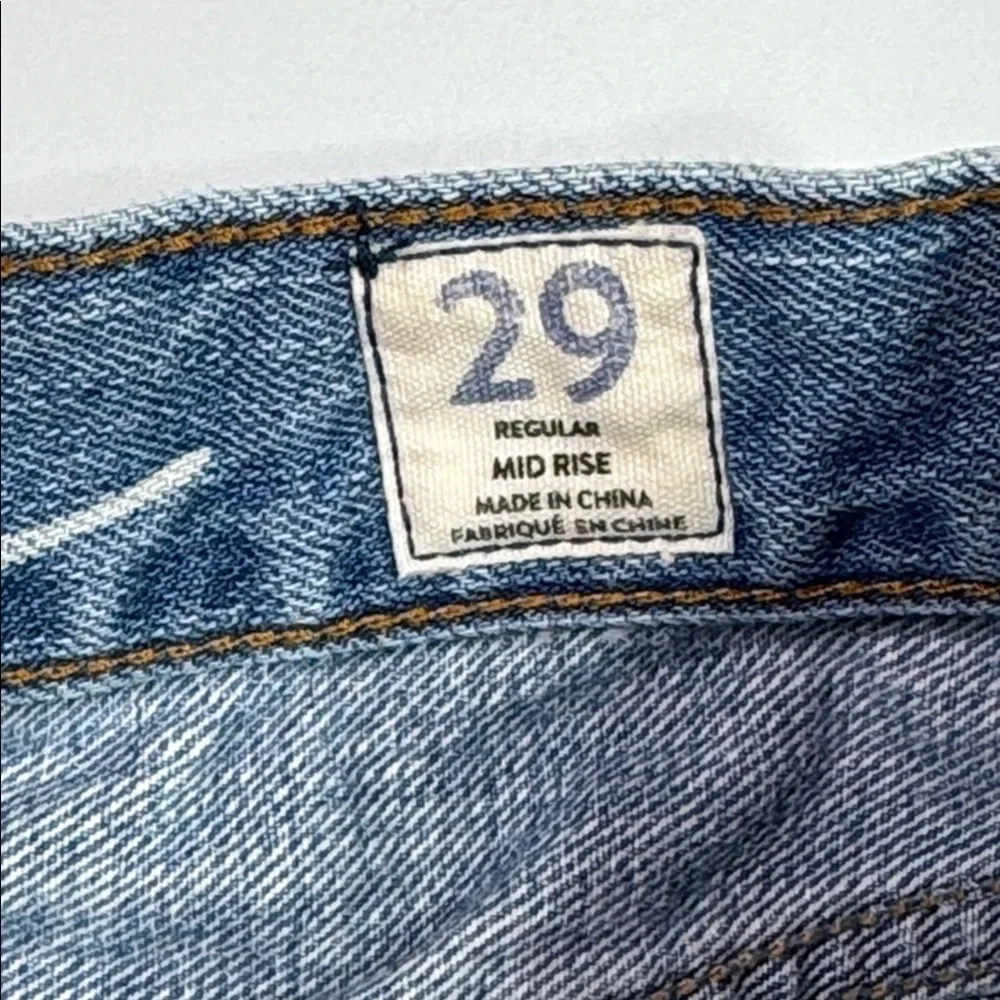 We The Free Distressed Mid Rise Button Fly Denim Shorts Size 29